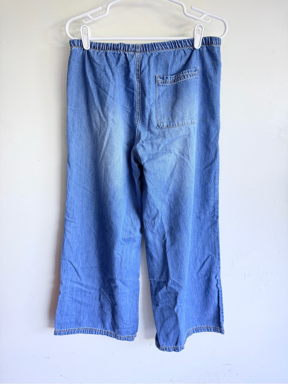 Divided Light Blue Elastic Waist Denim Pants - Picture 2 of 3